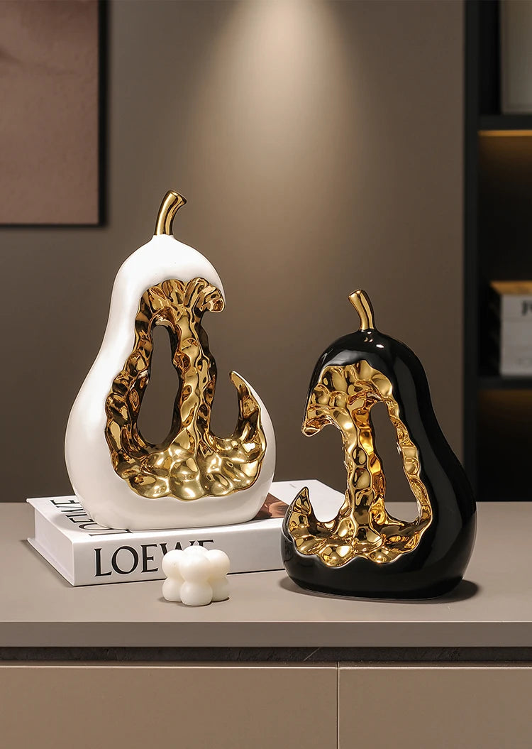 Ceramic Handicraft Golden Pear Abstract Hollow Pear Artificial Fruit Sculpture Decorative Figurines Home Decoration Accessories