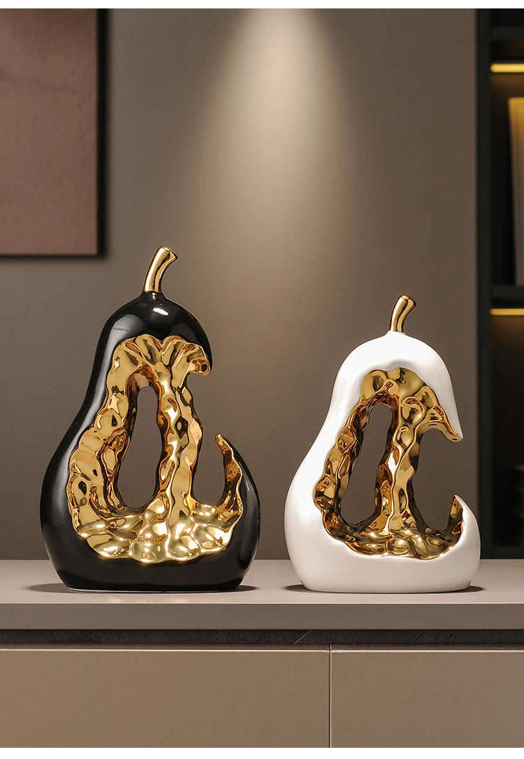Ceramic Handicraft Golden Pear Abstract Hollow Pear Artificial Fruit Sculpture Decorative Figurines Home Decoration Accessories